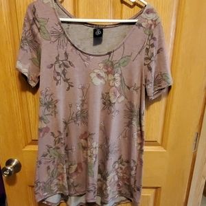 Agnes and Dora boxy tee